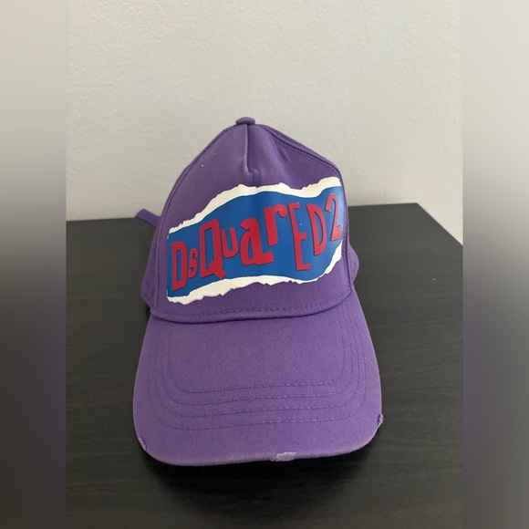 DsQuared2 Baseball Hat - Picture 3 of 3